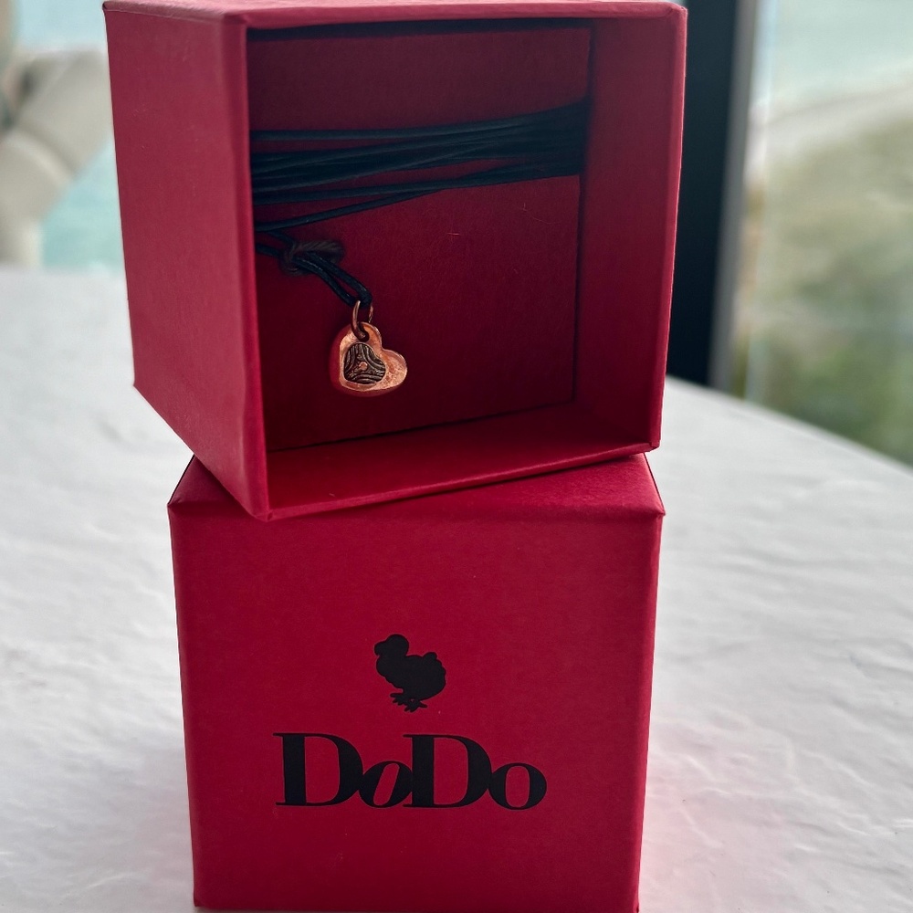 DODO HEART CHARM -NEW
